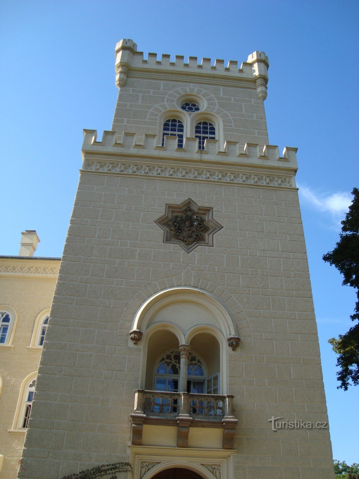 Castle in Chyš