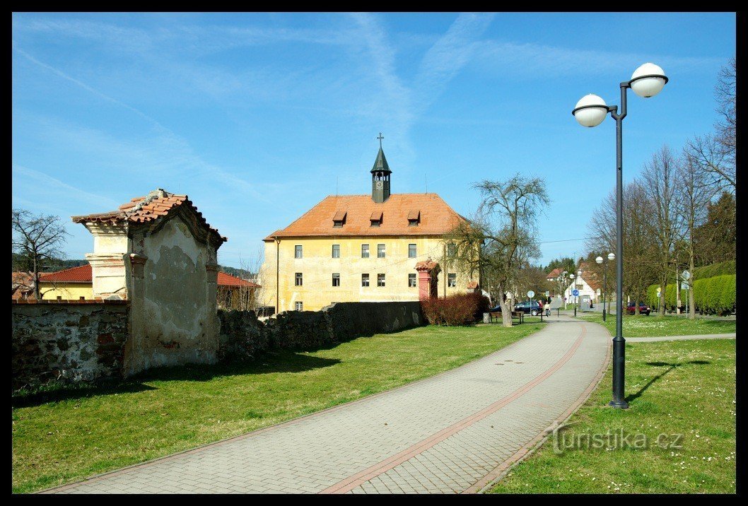 Castelul din Hradištek