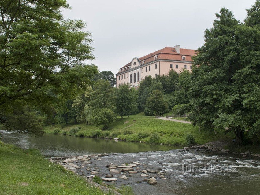 Castillo en Meziříčí nad Rožnovská Bečvou