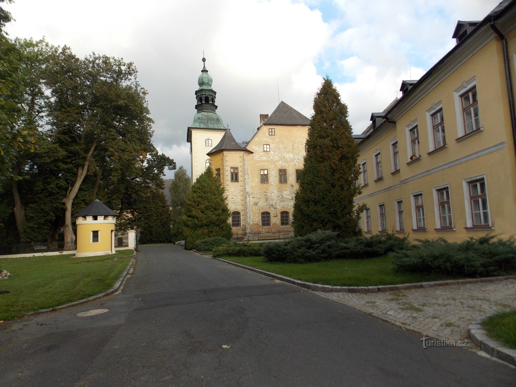 Castle in the local part of Rýmařov - Janovice