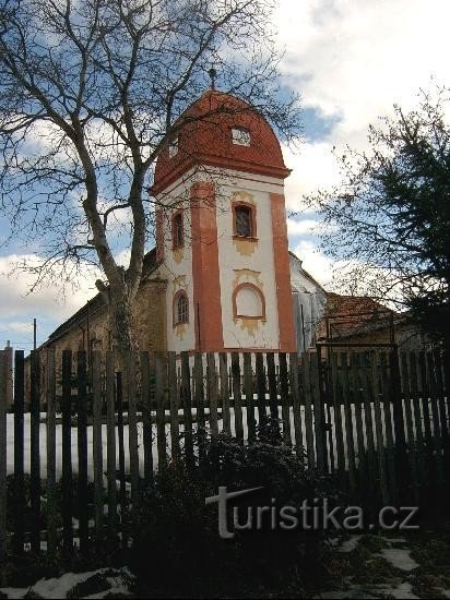 Замок в Осеку