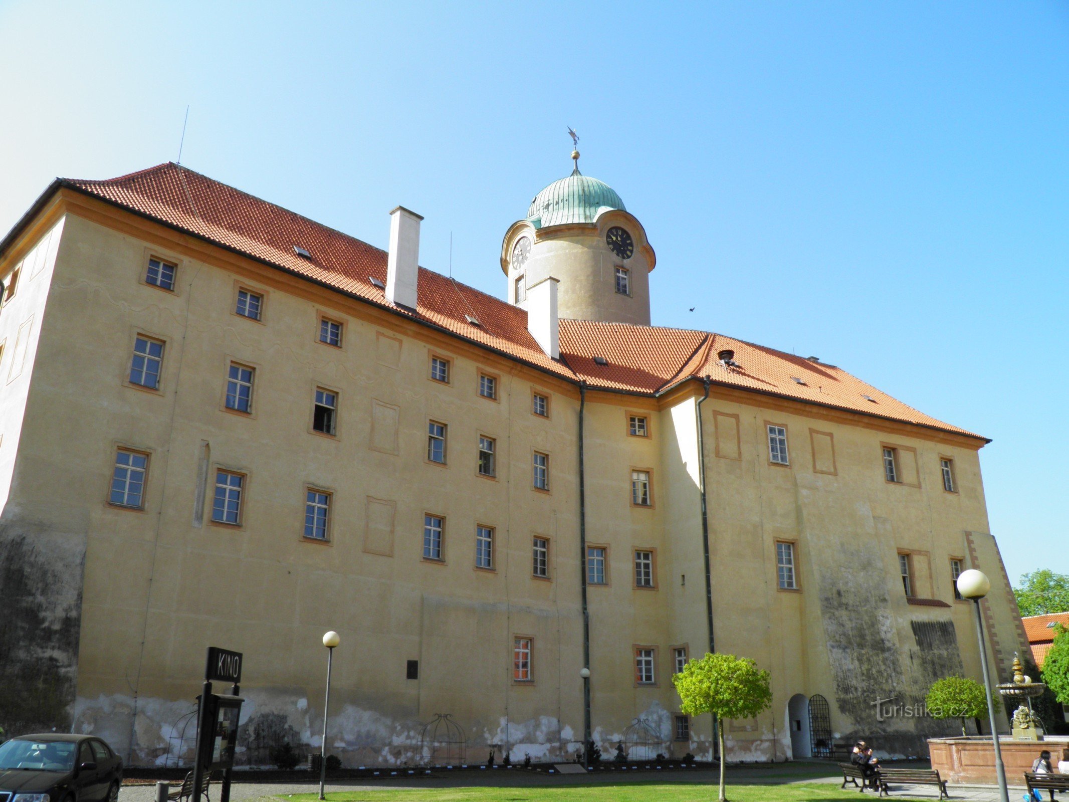 Kasteel in Poděbrady.