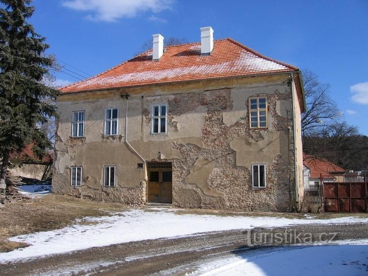 Slottet sett från gårdsplanen