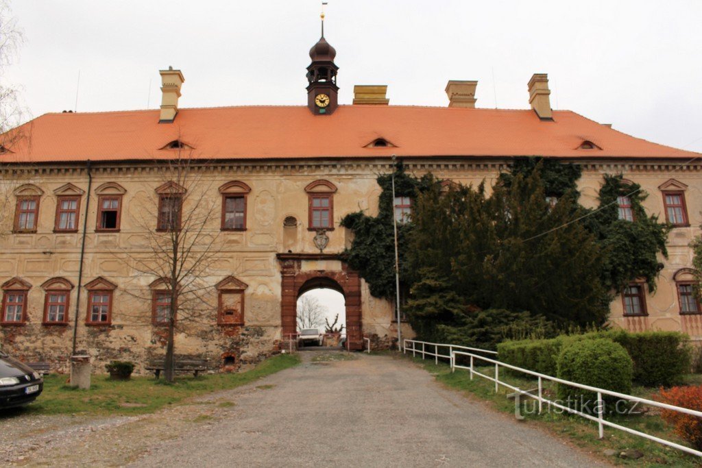 Castelul din Ratajy nad Sázavou