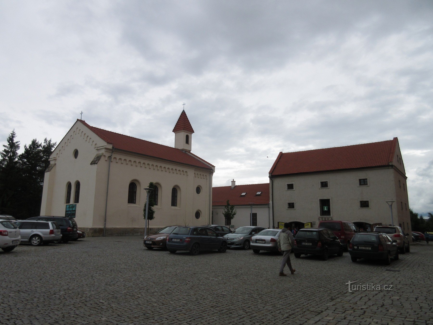 Žerotín Castle