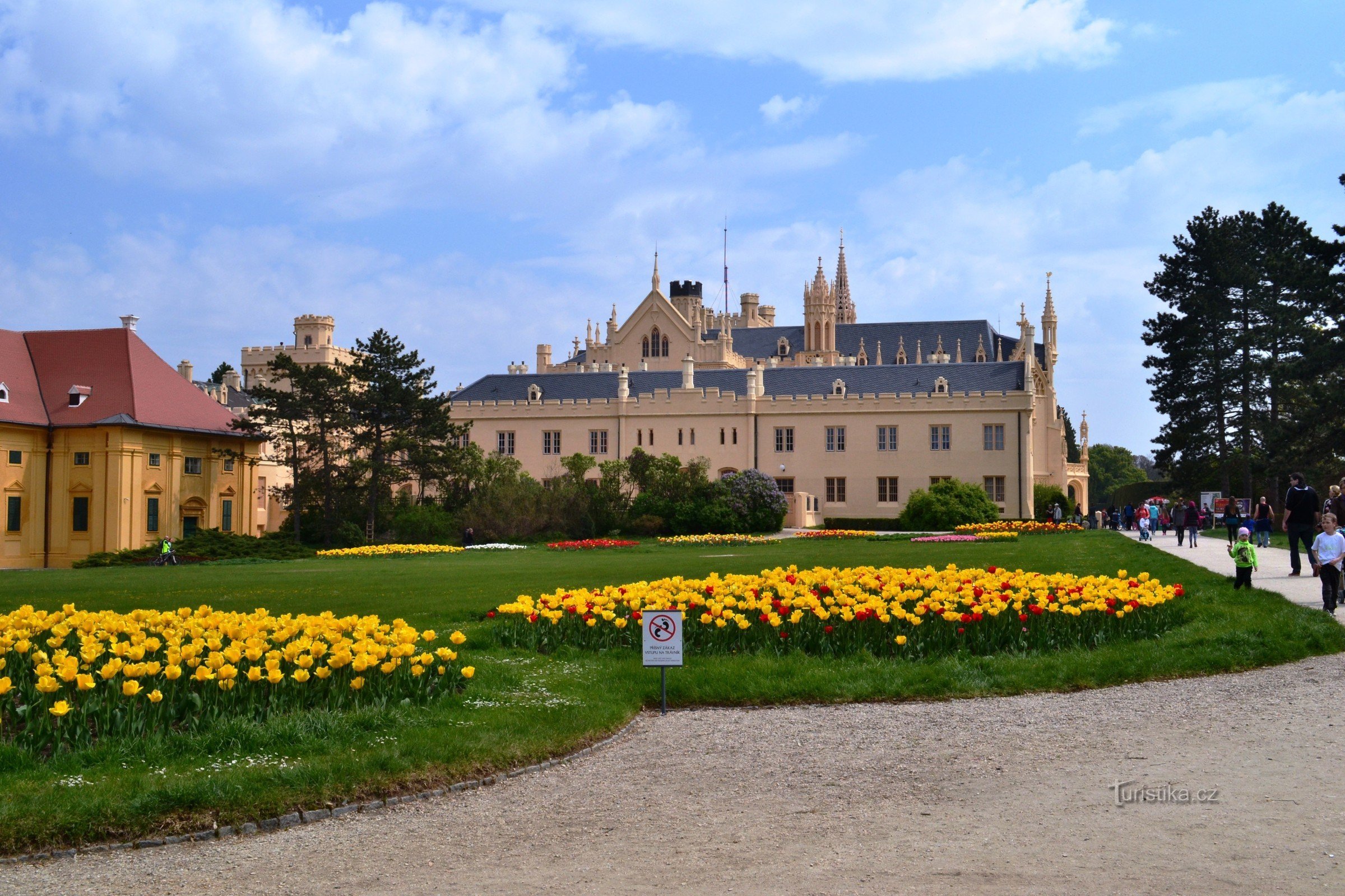 château et une partie du parc