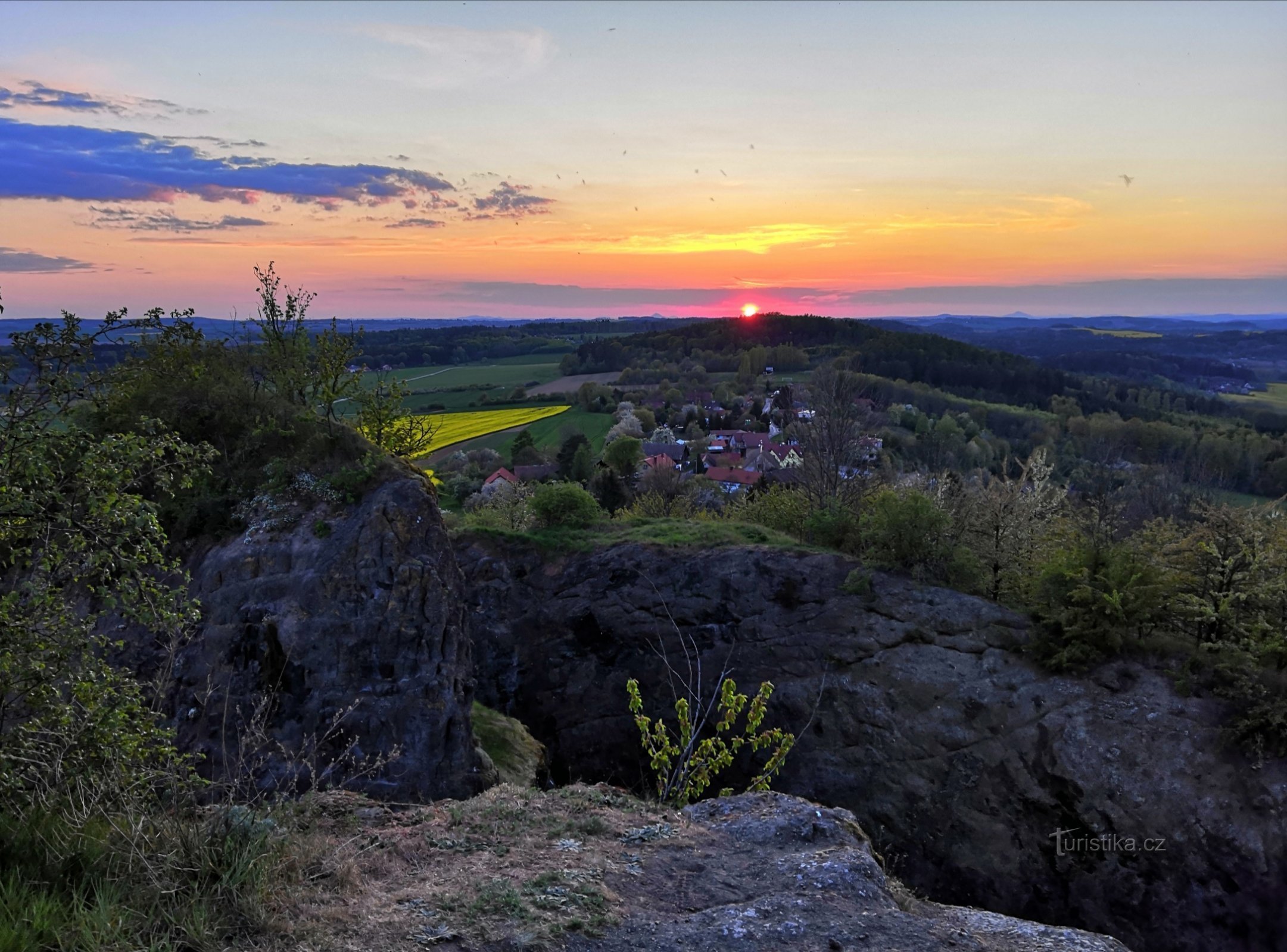 Zonsondergang vanaf Veliš.