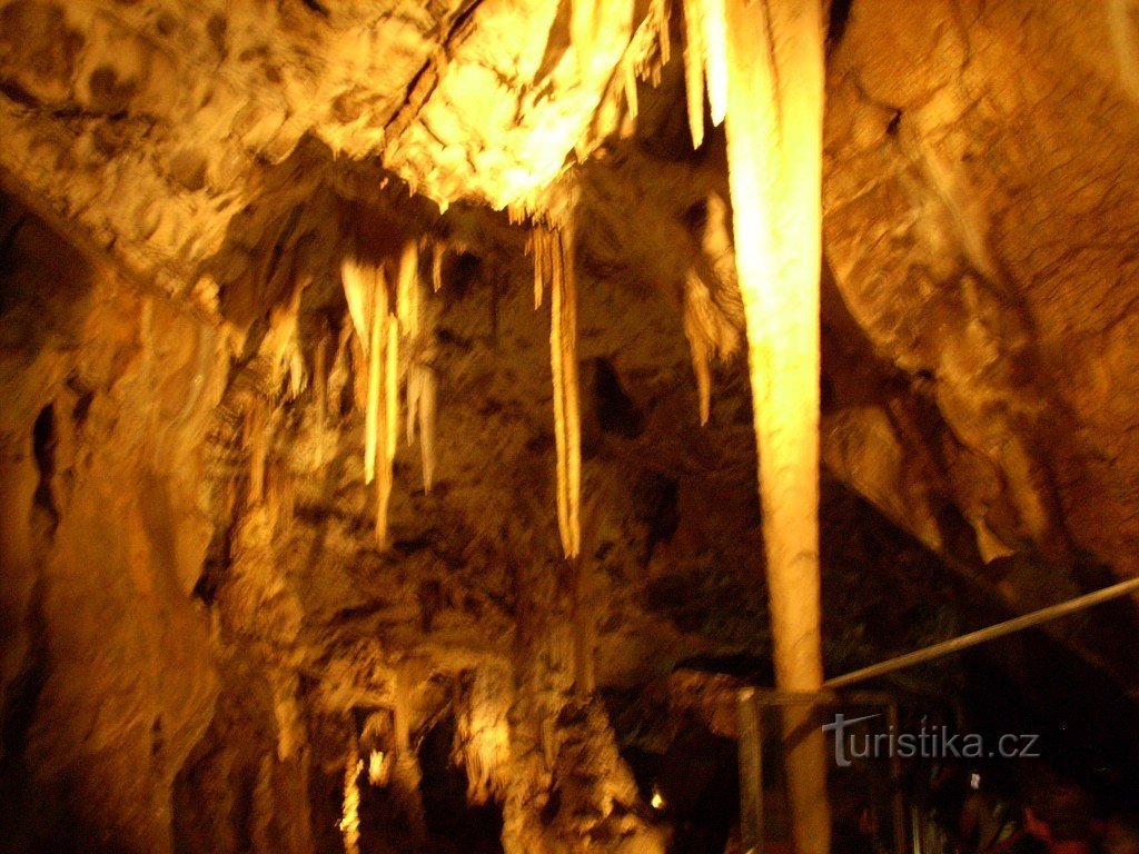 Στάση στο Moravian Karst 1