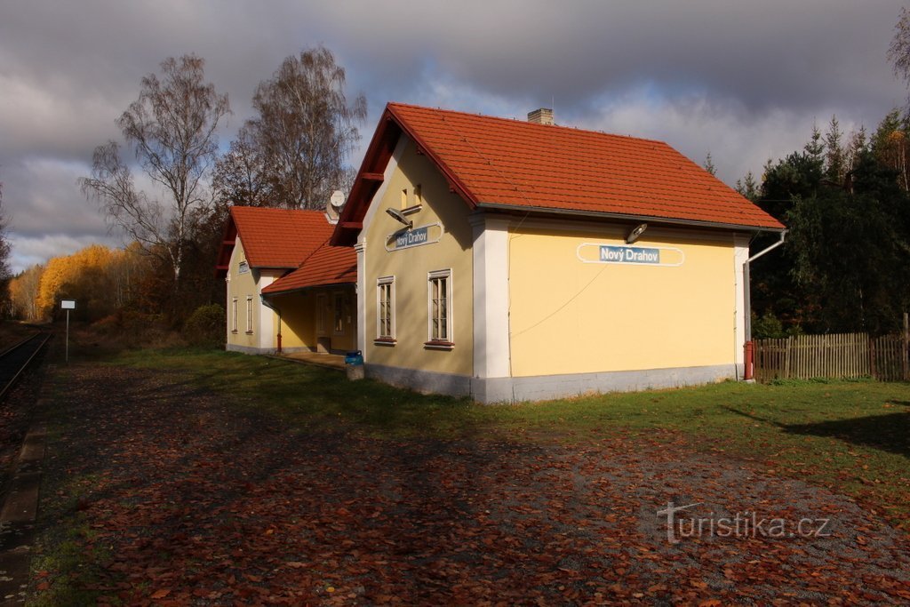 Zastávka Nový Drahov