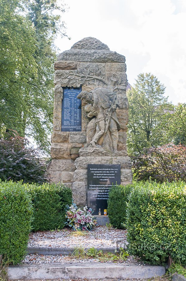 Zátor - War memorial