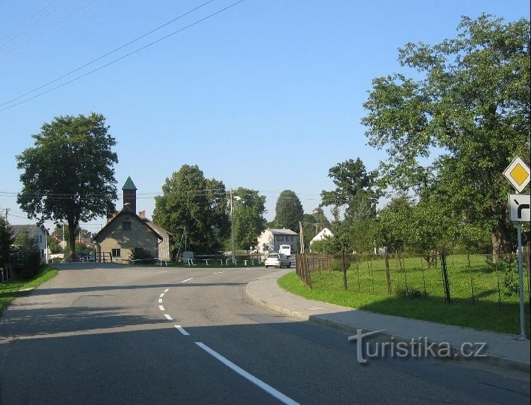 Závišice, pont sur Sedlnička : Direction de Nové Jičín à Kopřivnice