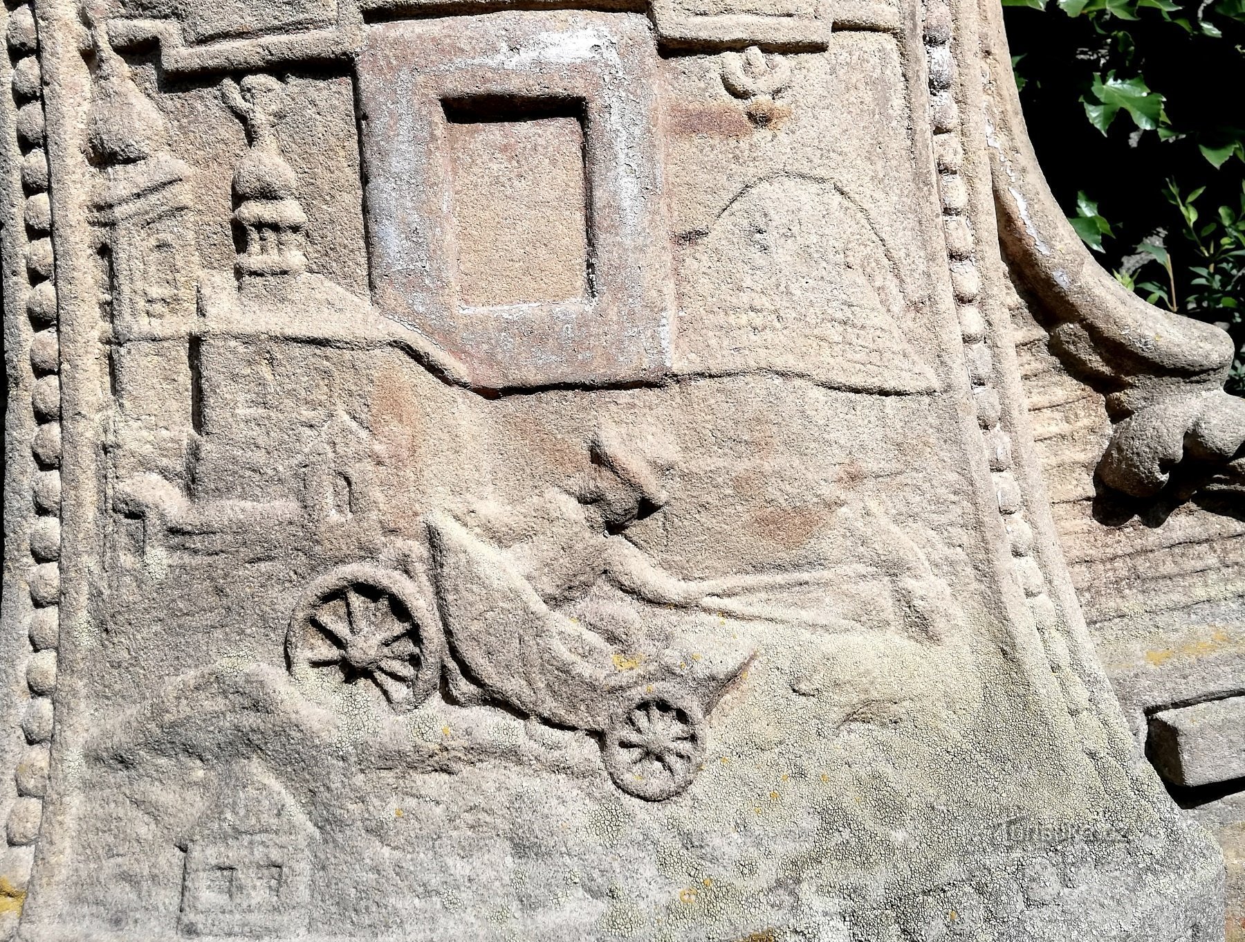 Et mirakel under Pečín-kirken. Pěčín, Eagle Mountains.