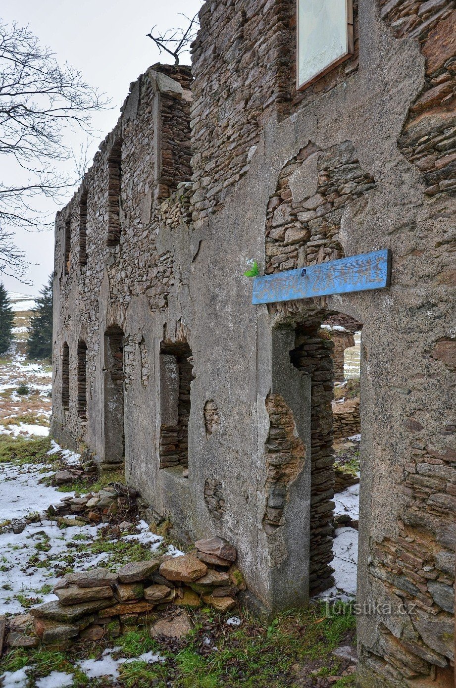 Rester af Königsmühle Solitude