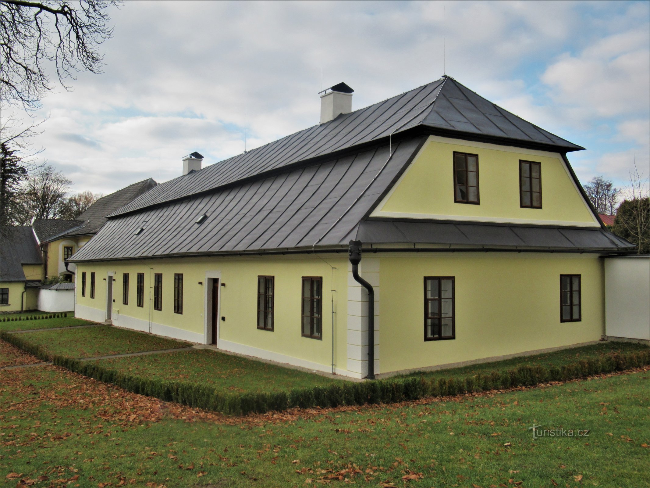 Žďár nad Sázavou - a casa do jardineiro perto do castelo