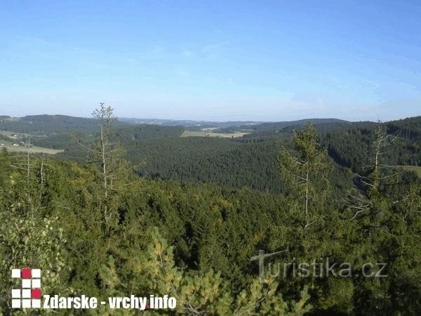 Žďárské vrchy: Utsikten från Four-Pale Rock.