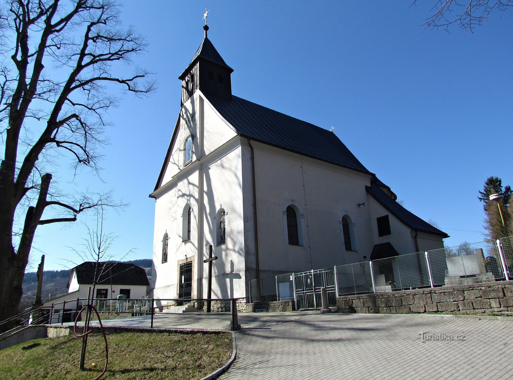 Zděchov - Kerk van de Transfiguratie van de Heer