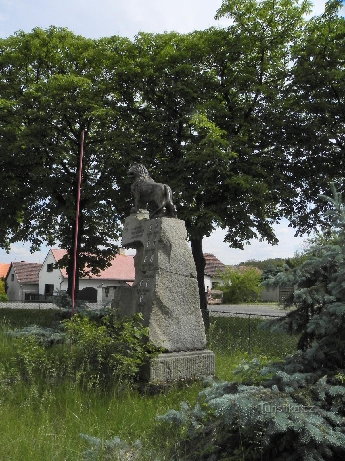 Zdemyslice, monument over de faldne