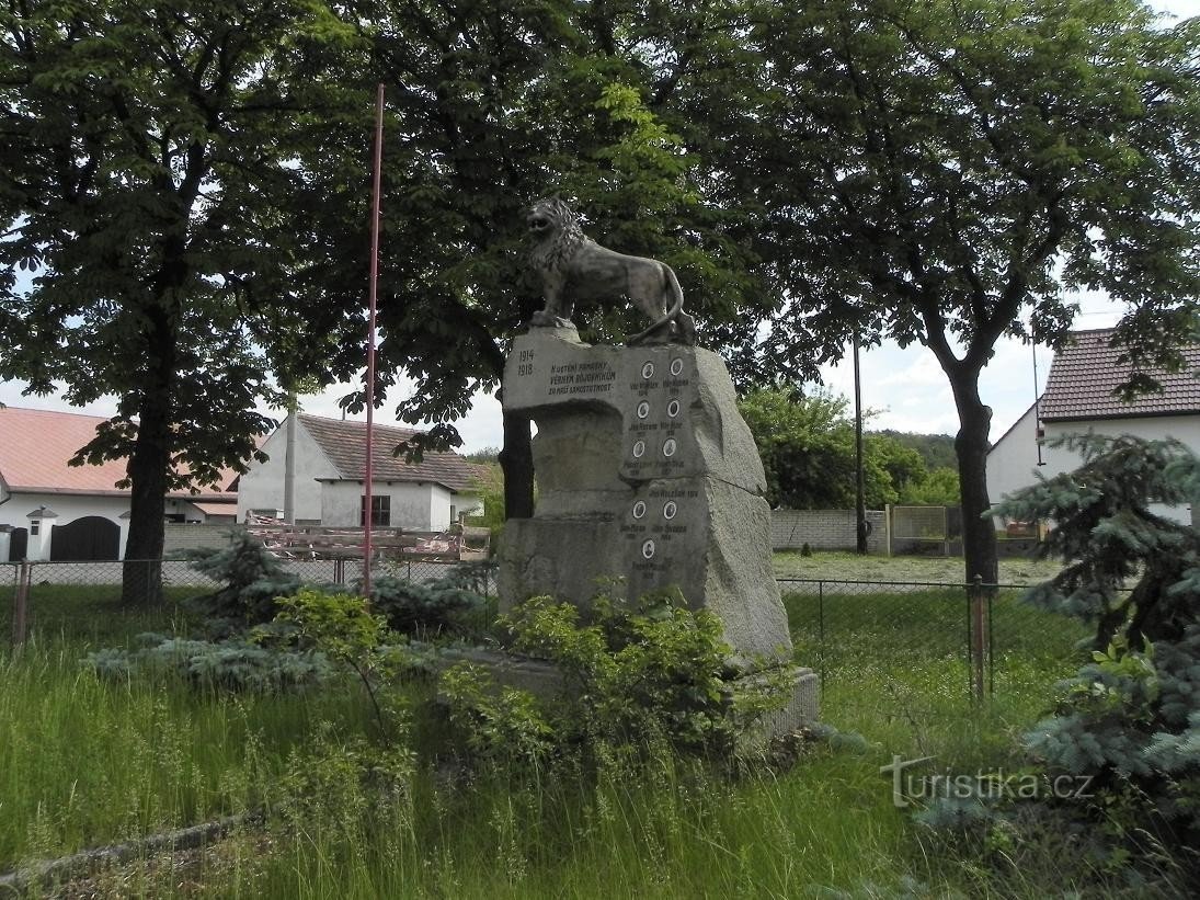 Zdemyslice, ein Denkmal für die Gefallenen von der anderen Seite