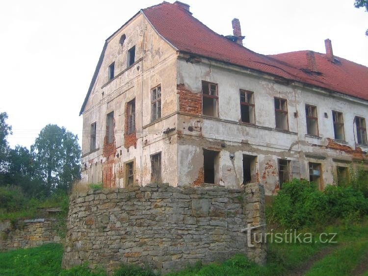 Zdoňov - en gång ett slott