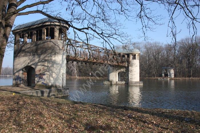 zdymadlo Obříství