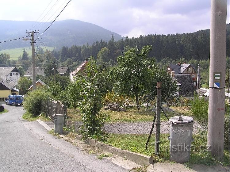 Železná: Vista del pueblo desde la dirección del Bílý potok