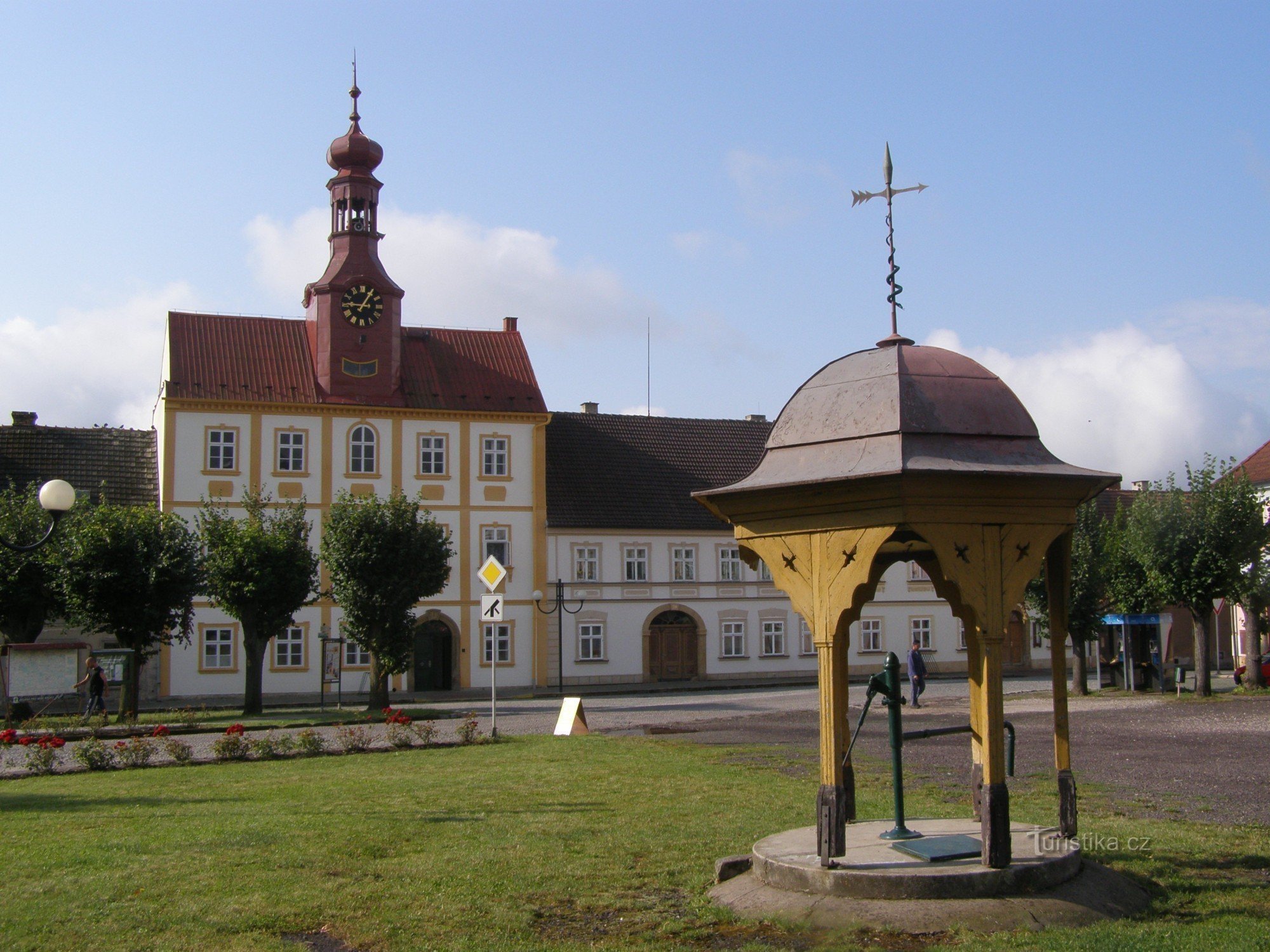 Järnväg - náměstí Svobody, uppsättning monument