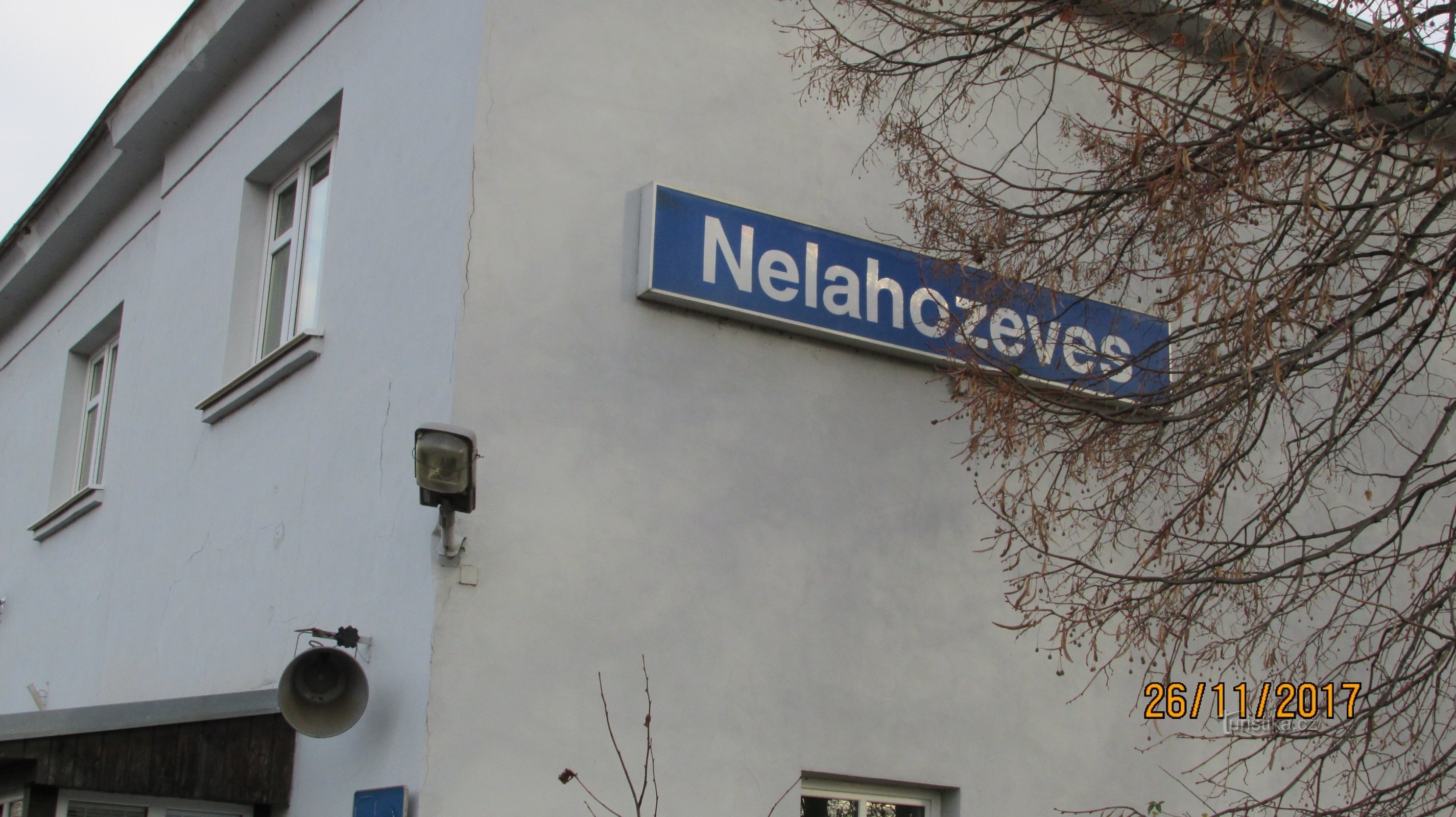 Σιδηροδρομικός Σταθμός Nelahozeves