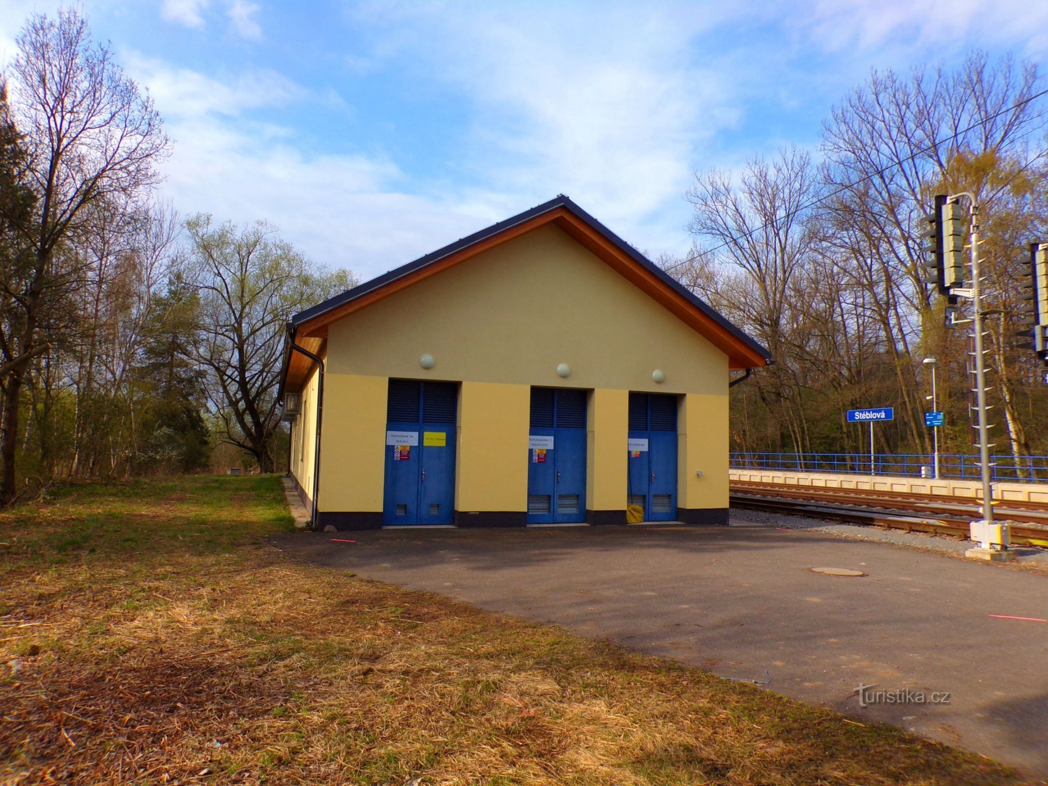 Bahnhof (Stéblová, 22.4.2022)