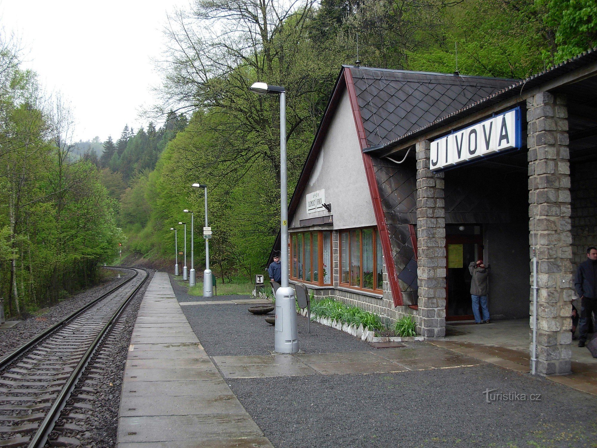 Jívová treinstation