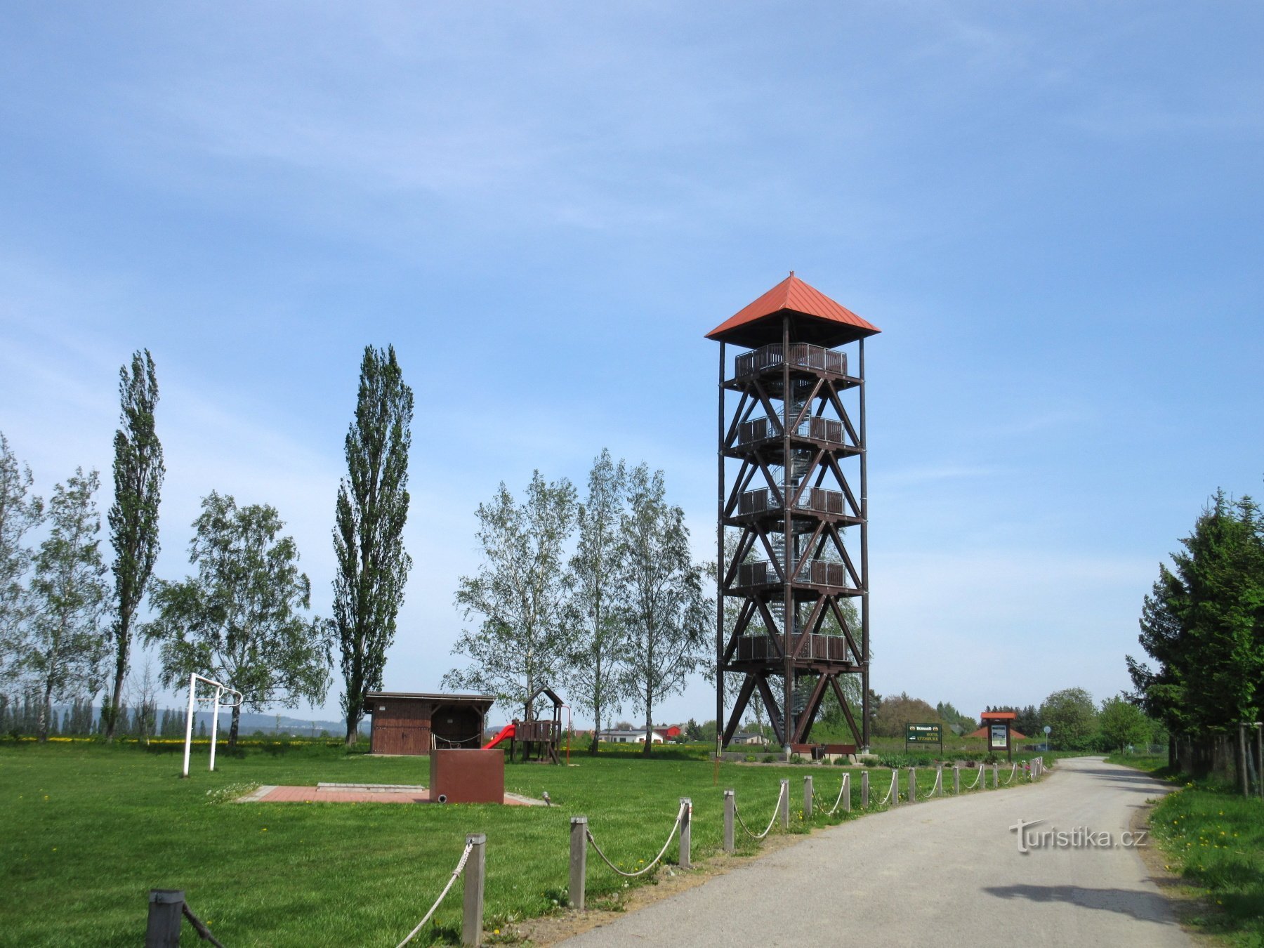 Žernov – wieś i wieża widokowa