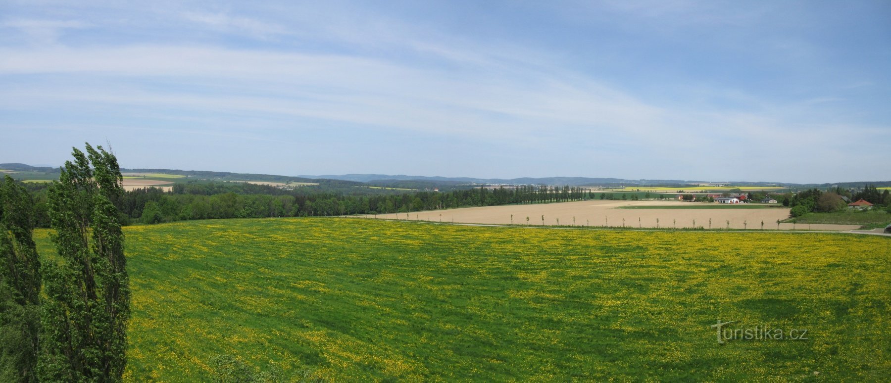 Žernov – villaggio e torre panoramica