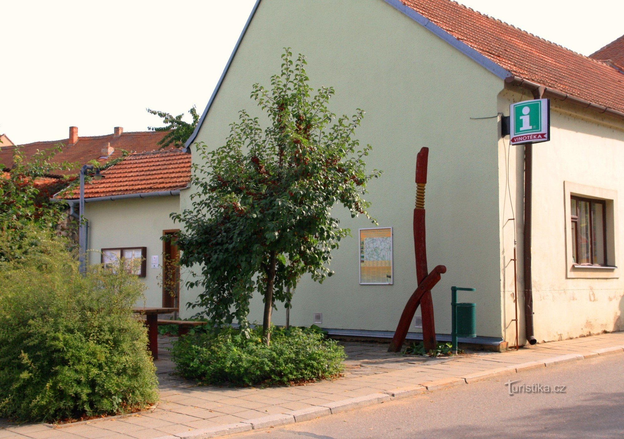 Židlochovice - regionalt turist- og informationscenter og vinbutik