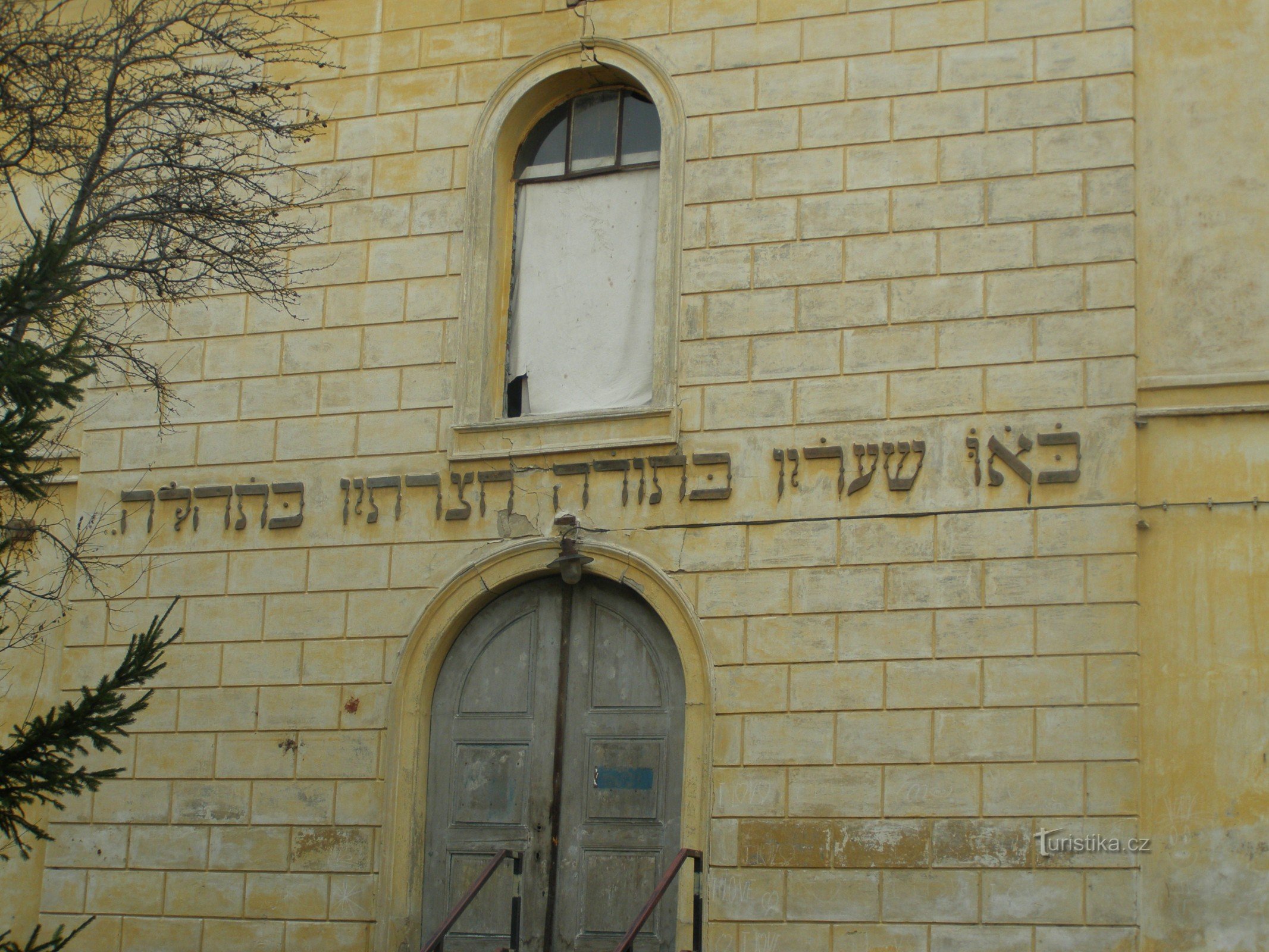 Jewish monuments of southwestern Moravia, Ivančice, VI. Part