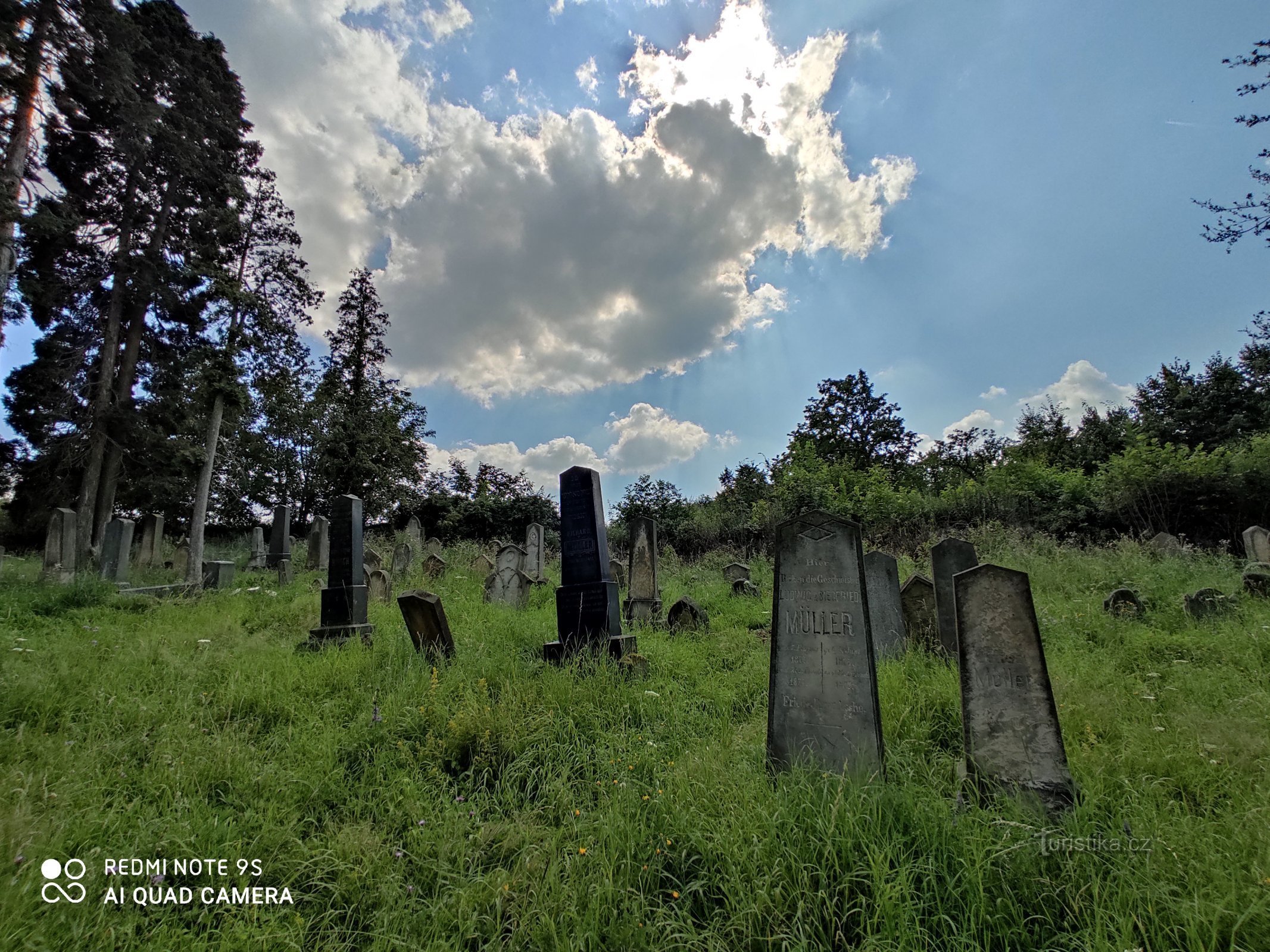 Jewish cemetery