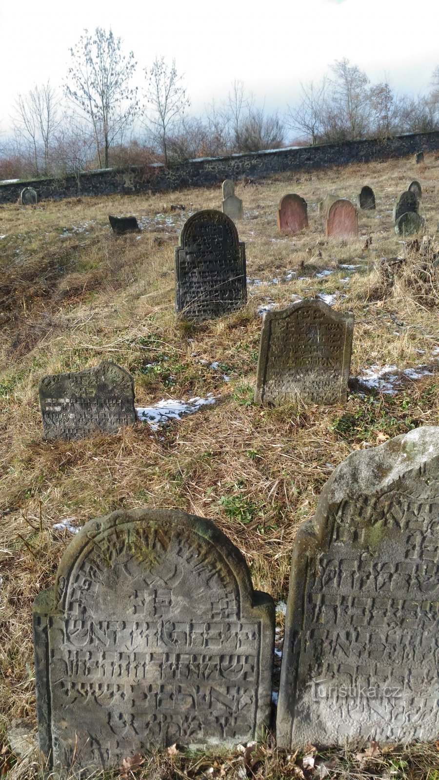 Mašťov jødiske kirkegård.