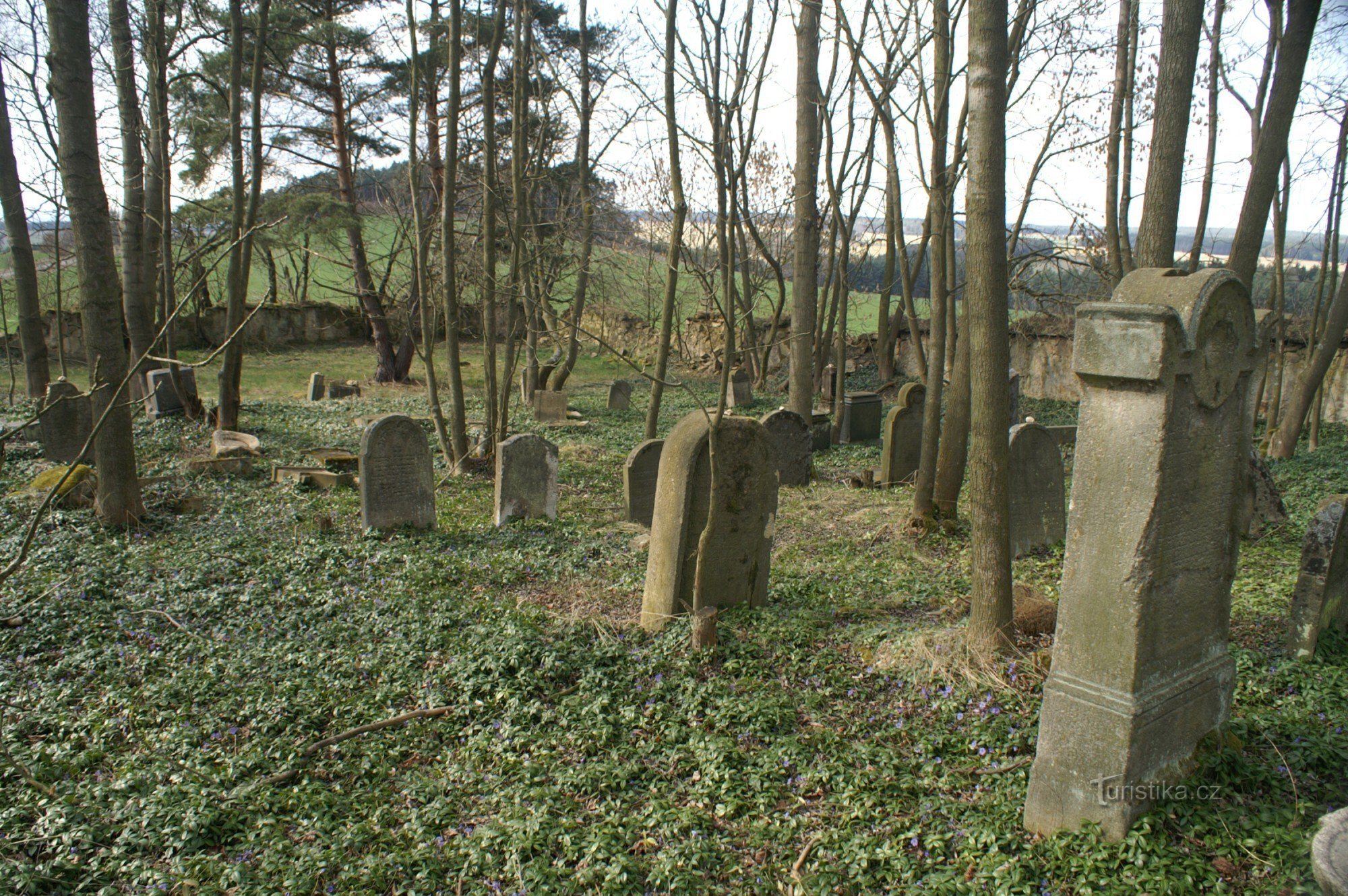 Cimitero ebraico vicino a Prostiboř