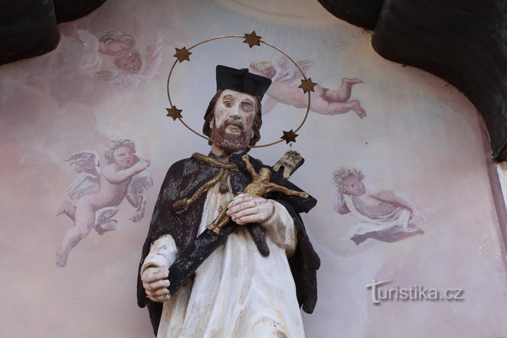 Žihobce, la partie supérieure de la statue de St. Jean de Nepomuk