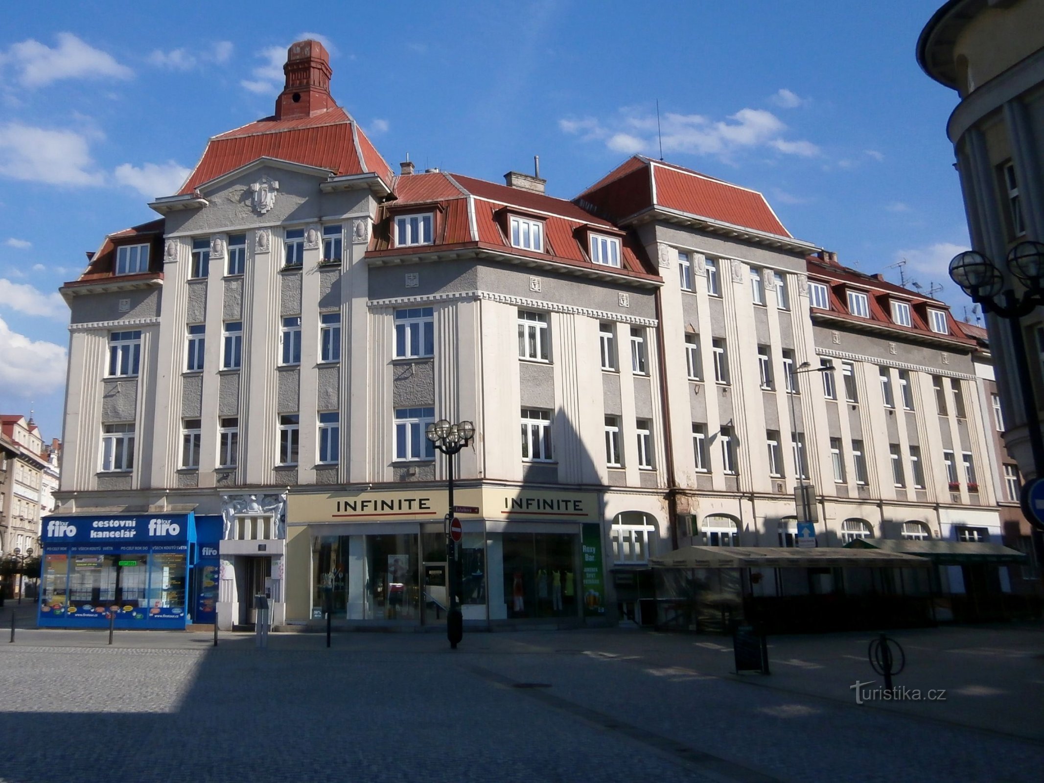 Casa del commercio (Hradec Králové, 28.6.2014)