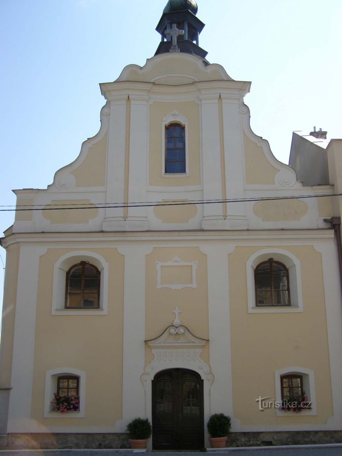 Zlaté Hory - Szent Kórház temploma. Válság