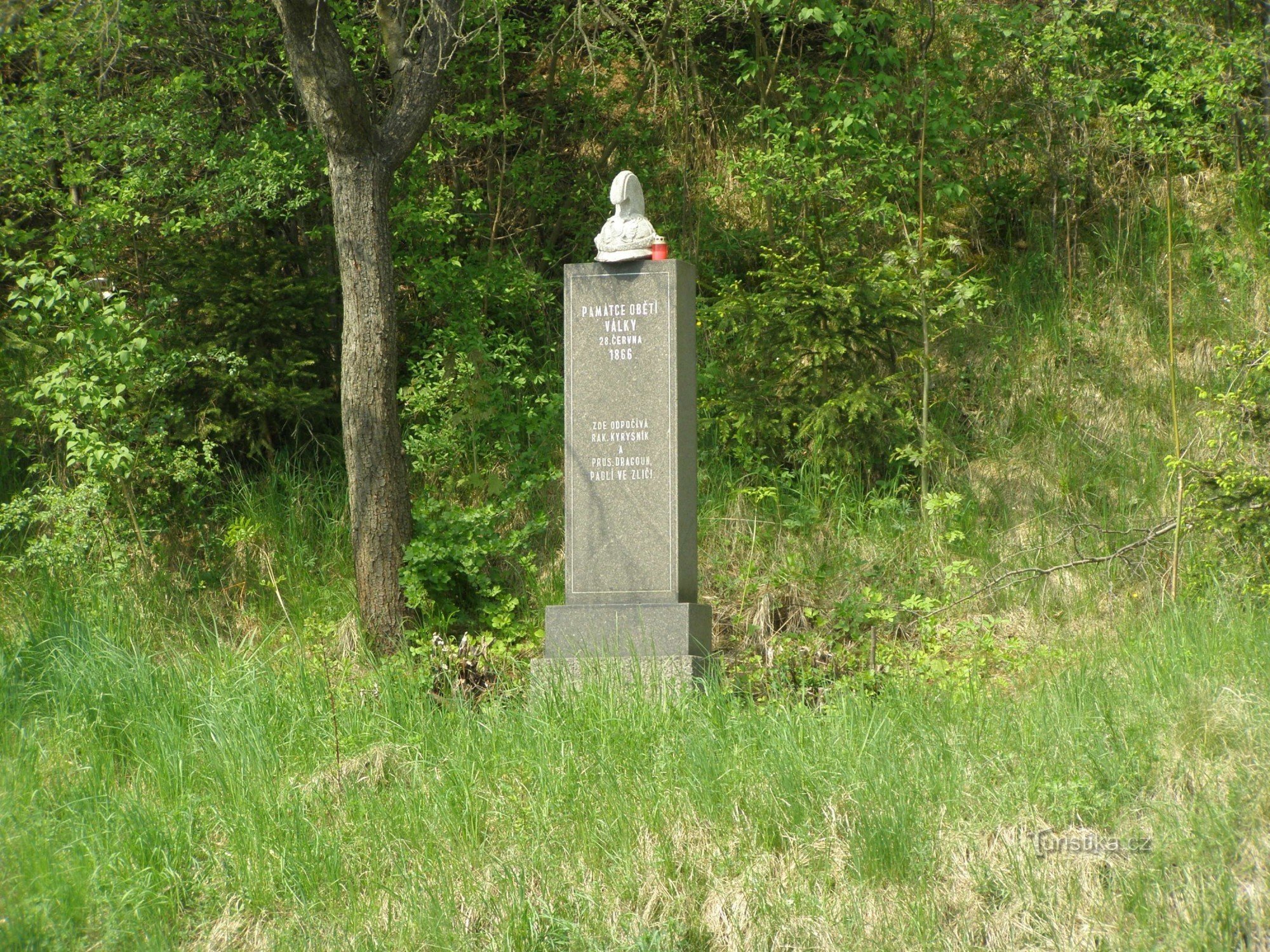 Zlíč - monument över slaget 1866