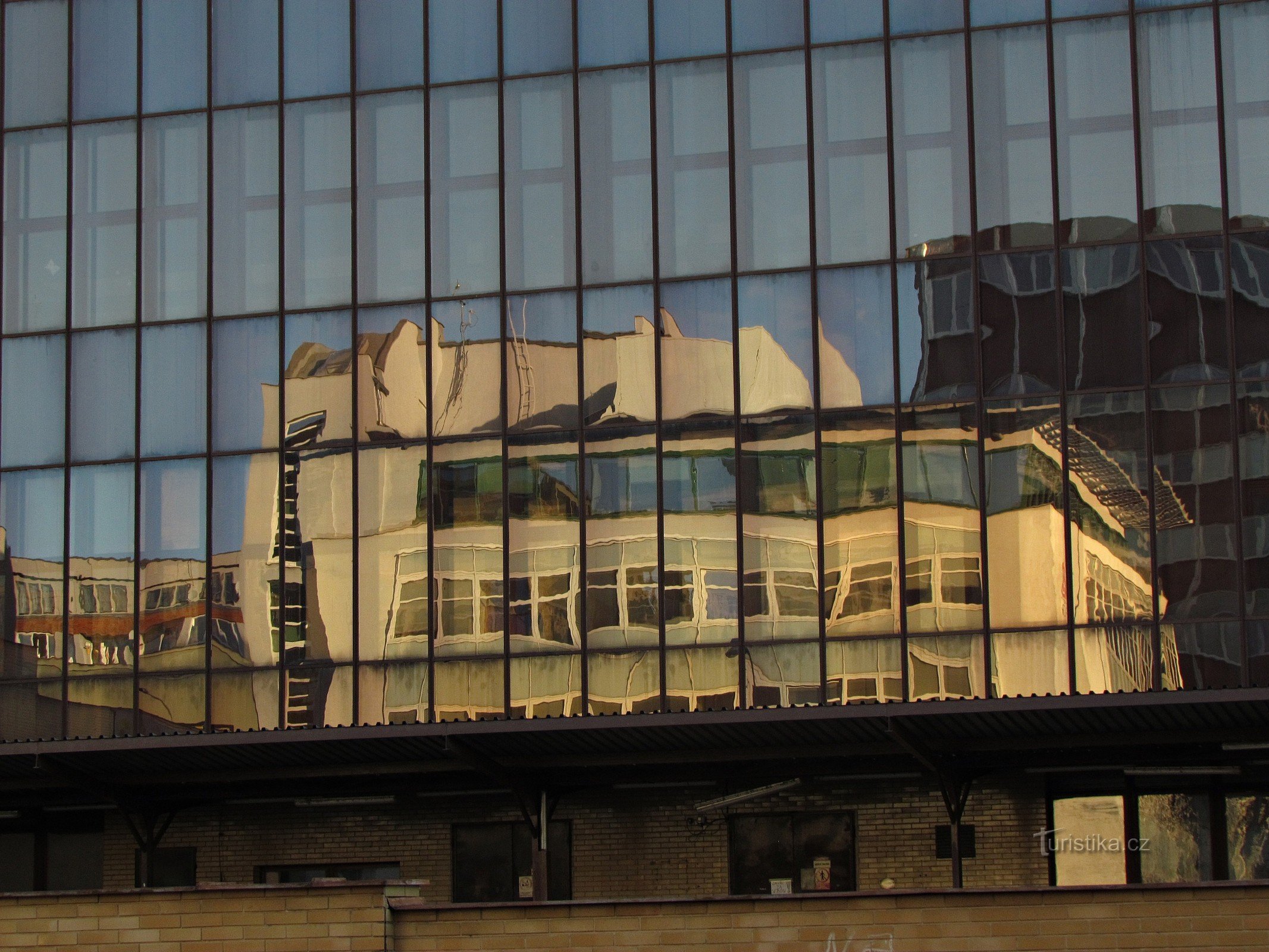 Zlín - edificio Česká pojišťovna