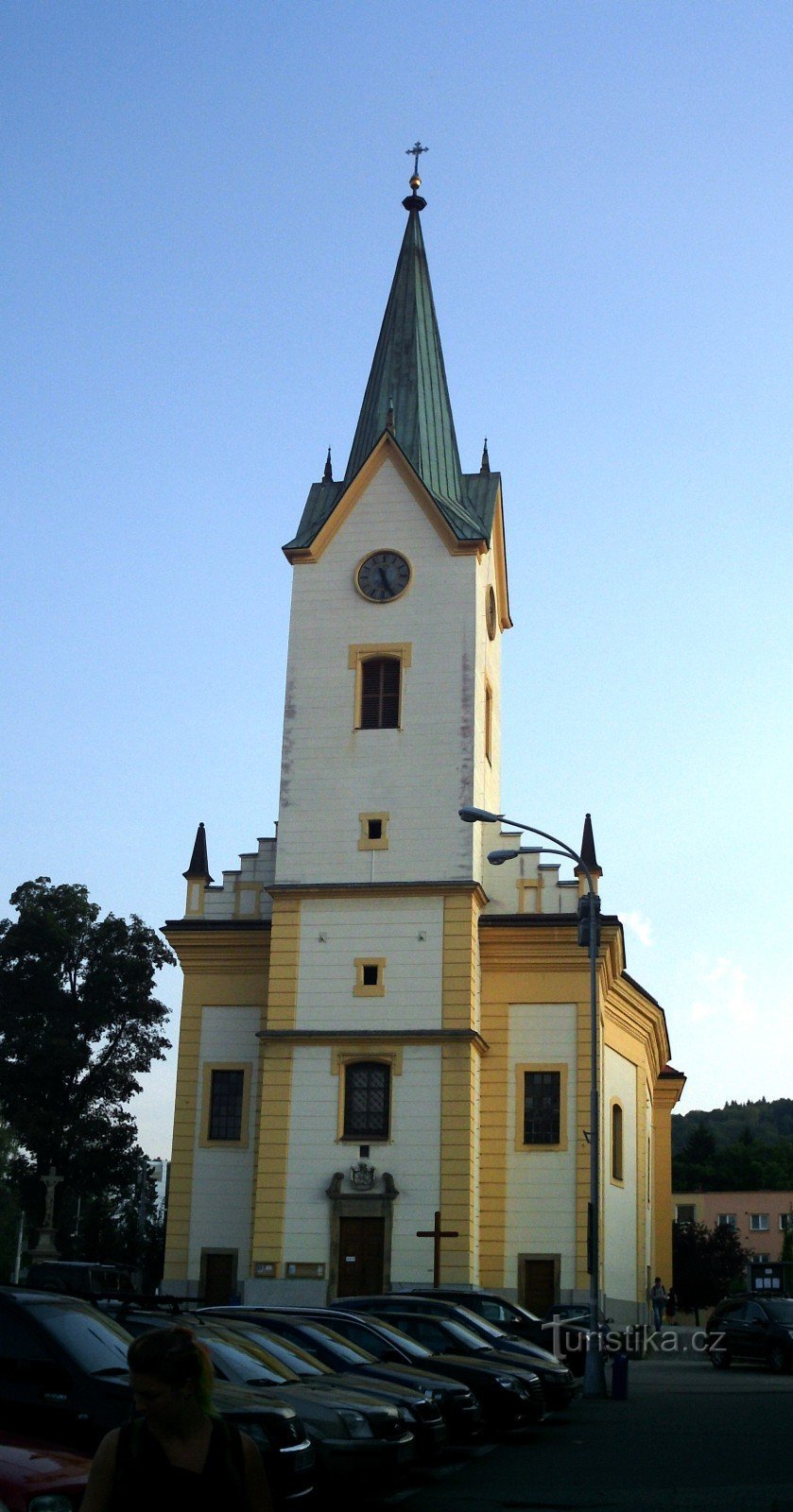 Zlin - igreja de St. Filipe e Jacó