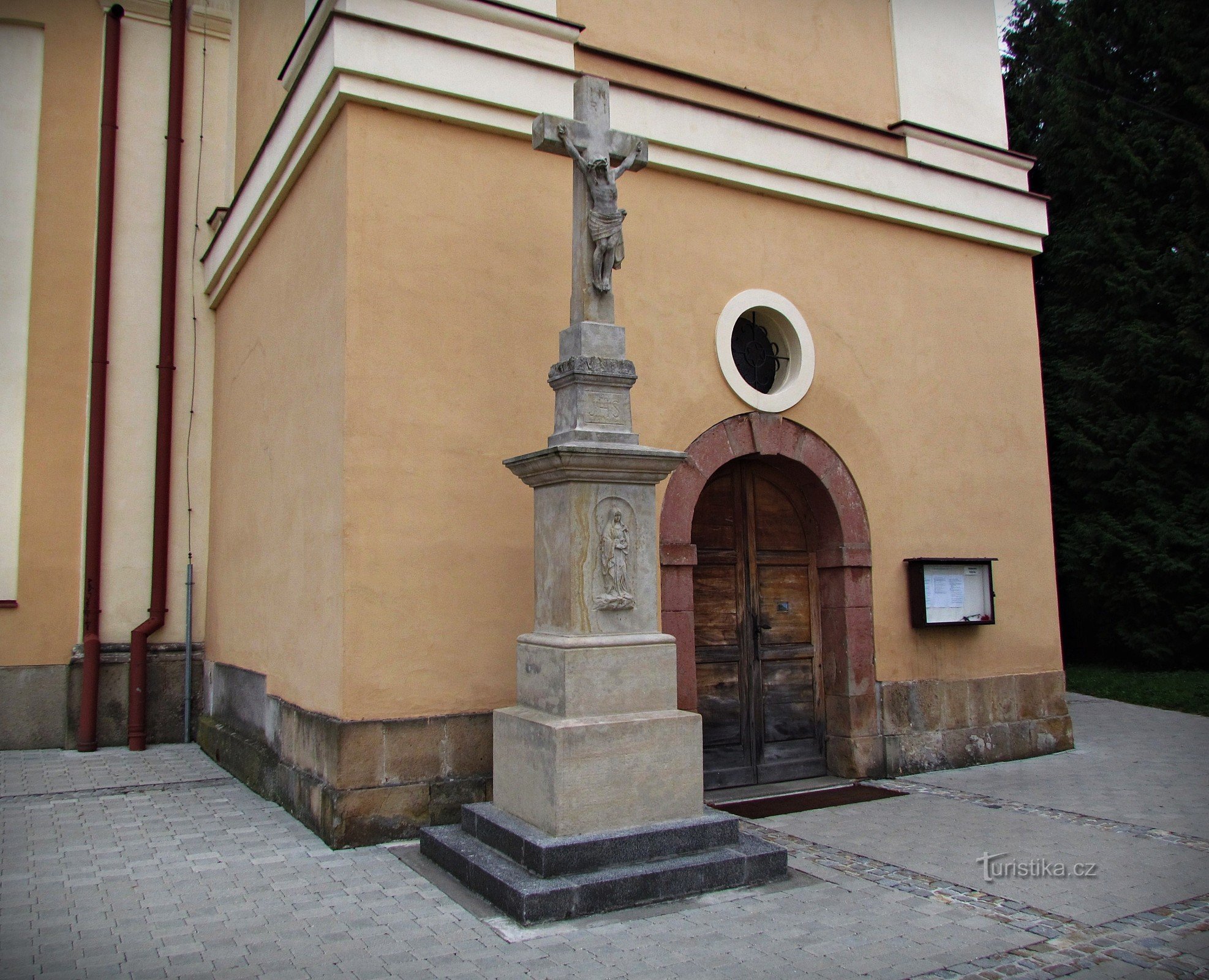 Zlín - St.-Nikolaus-Kirche in Malenovice