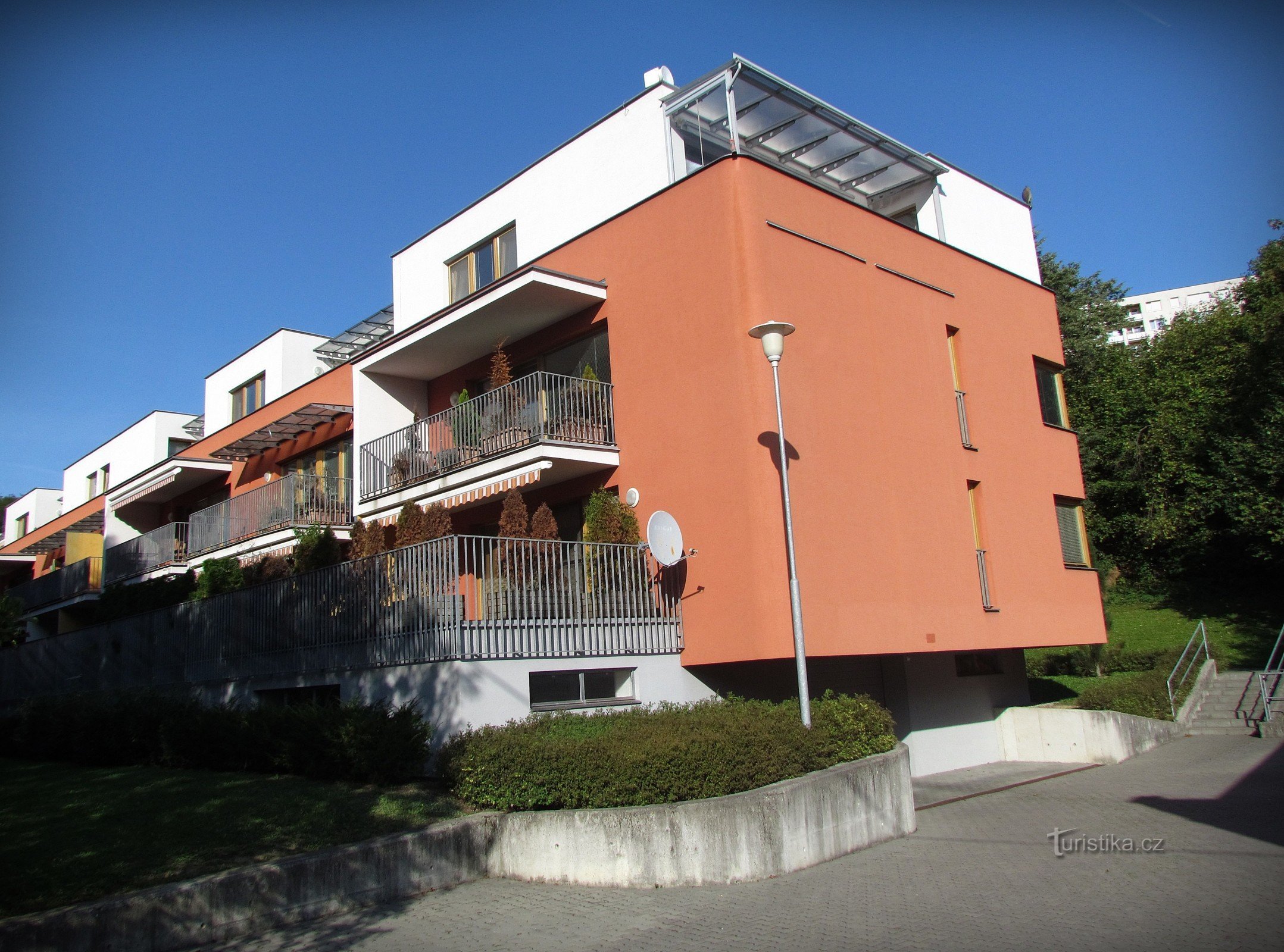 Zlín - new apartment building in Paseky