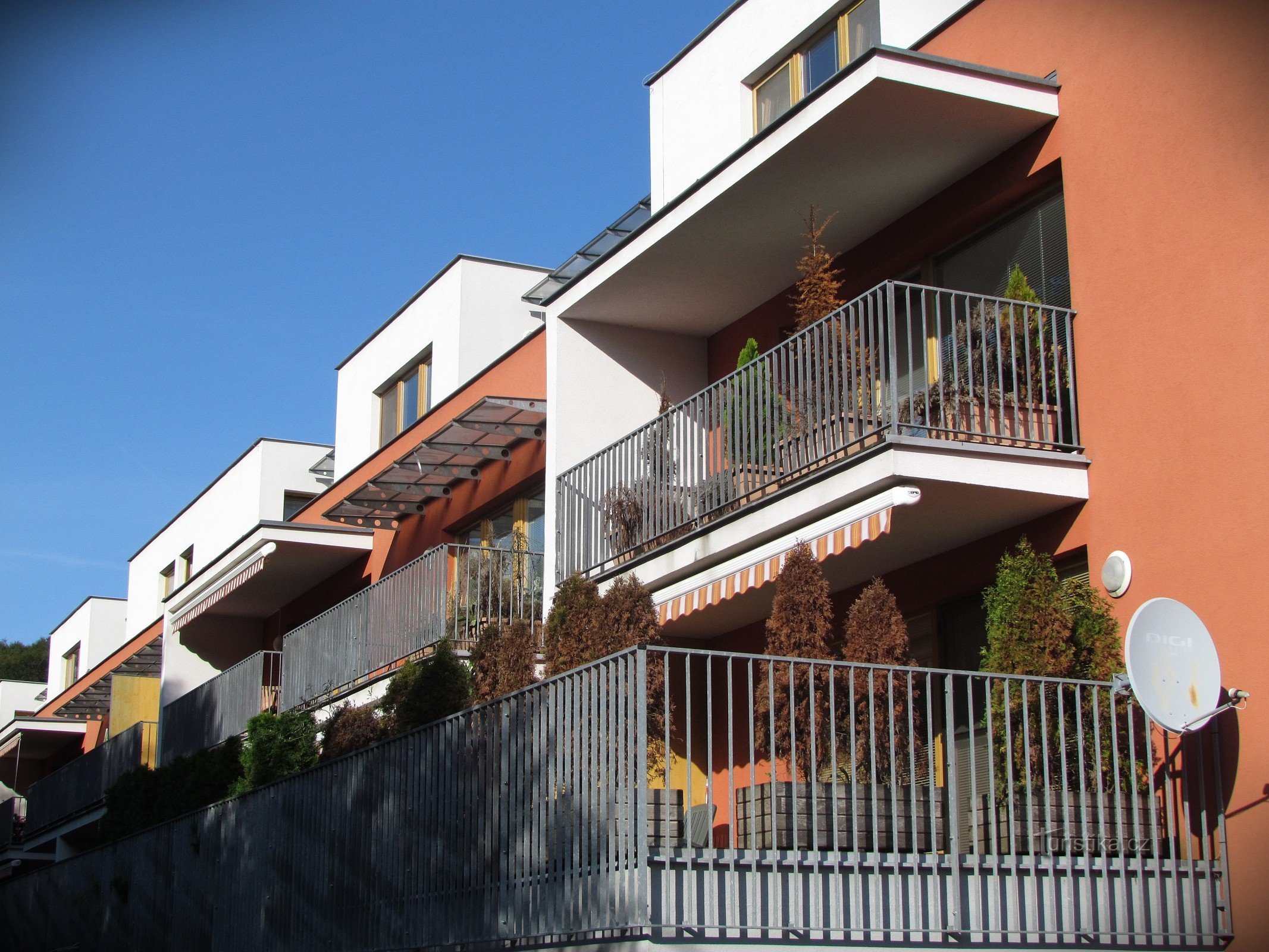 Zlín - new apartment building in Paseky