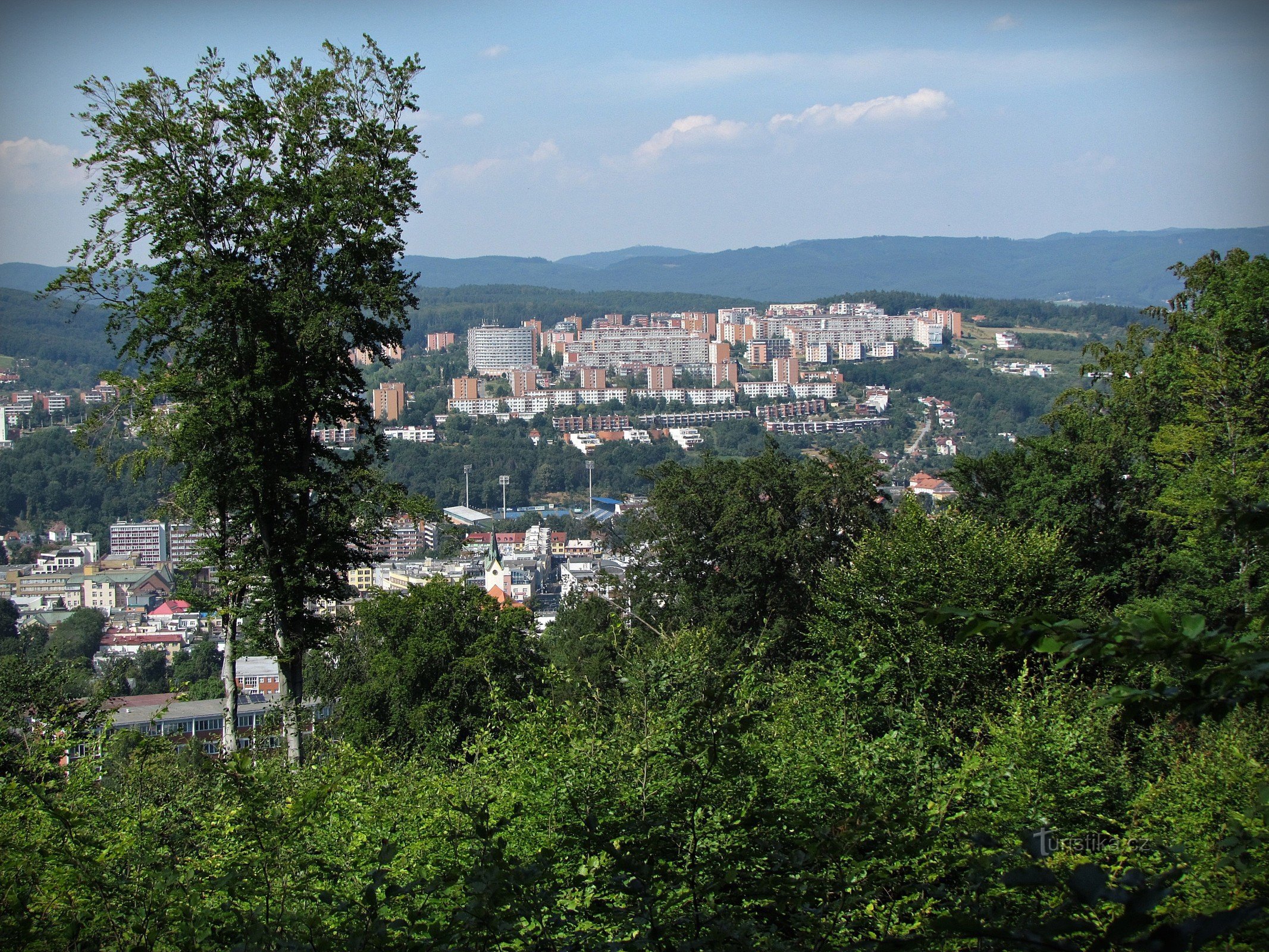 Zlín - vue limitée depuis Barabáš