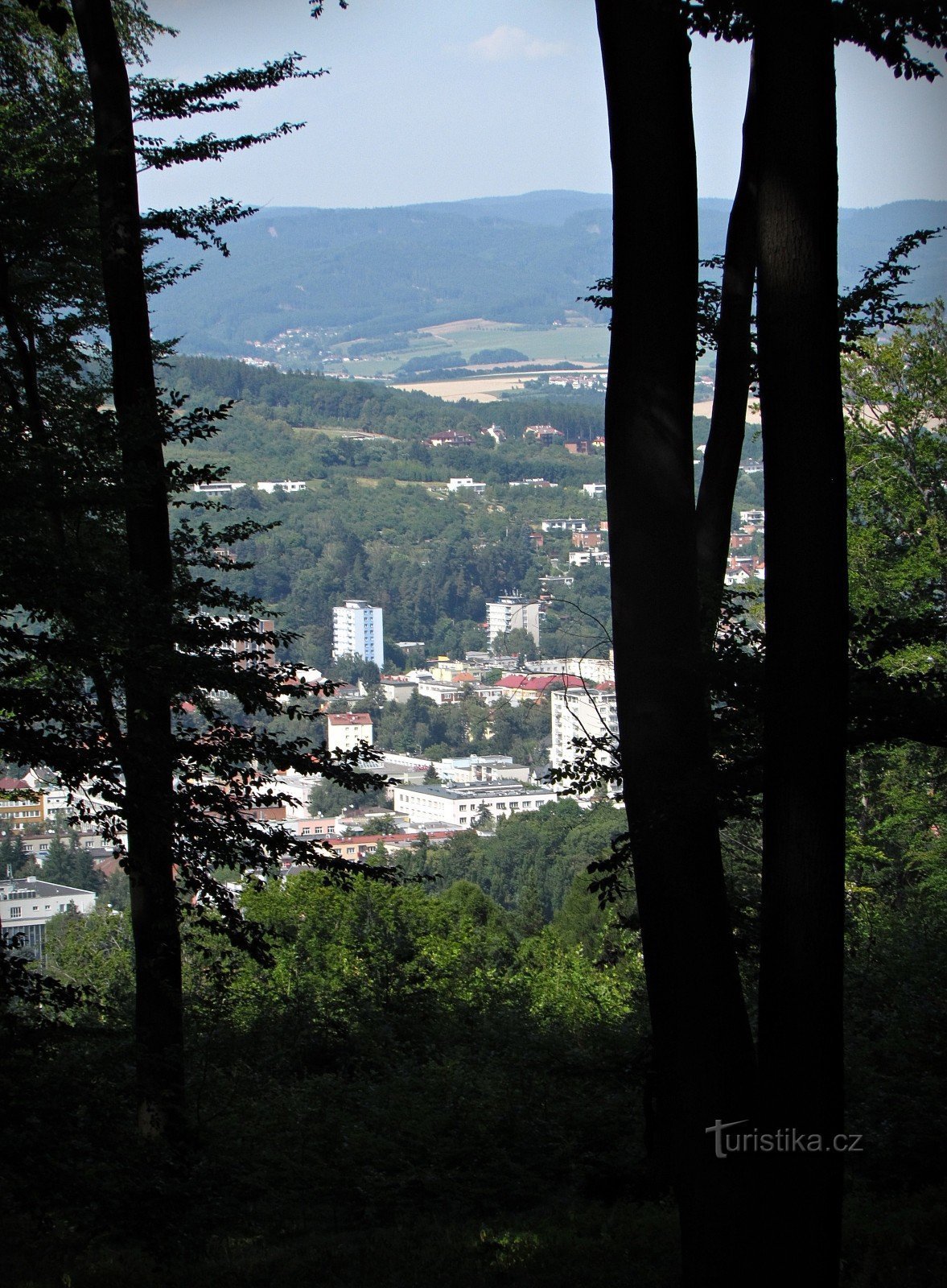 Zlín - vue limitée depuis Barabáš