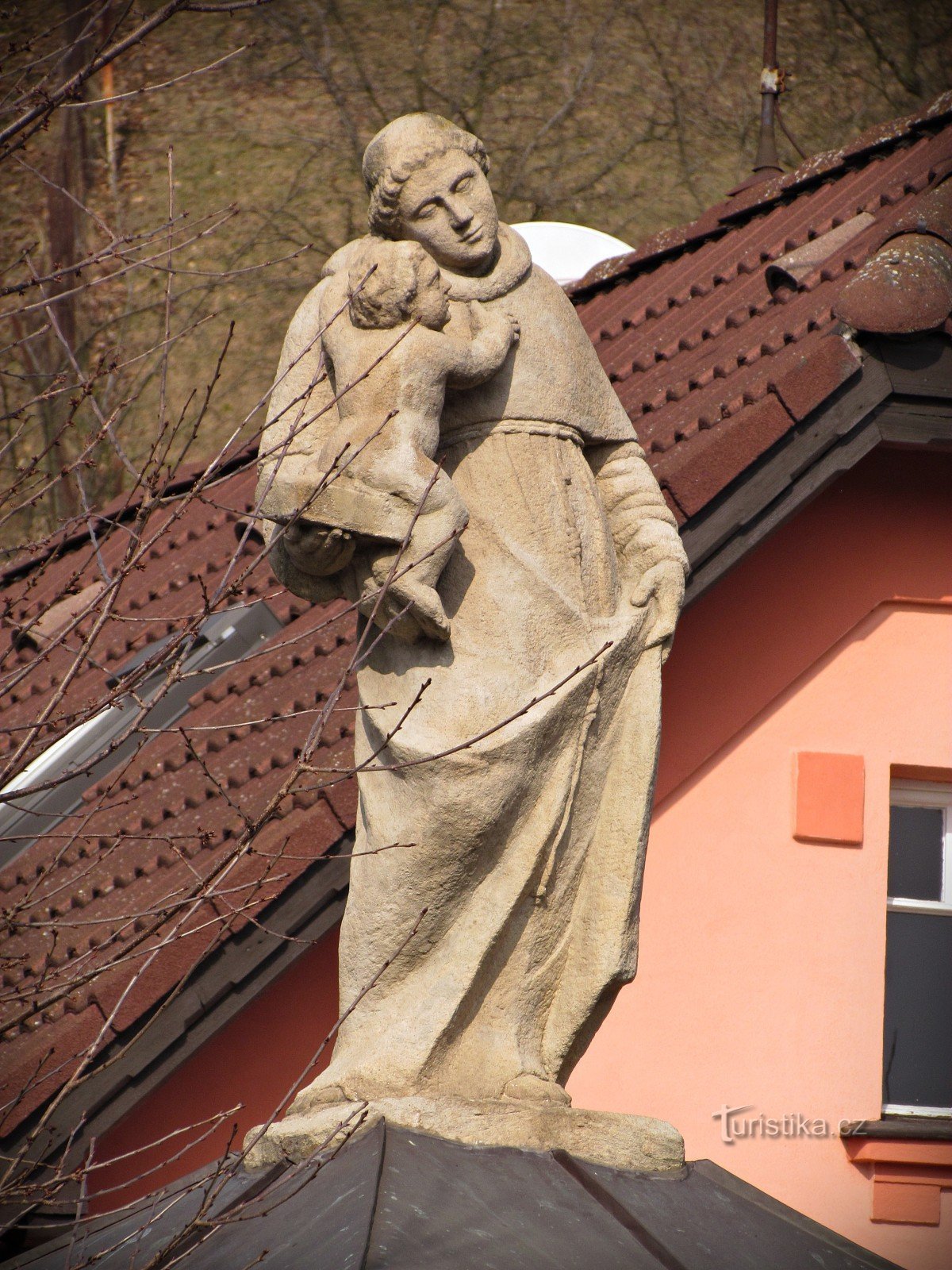 Zlín - estátua de Santo António