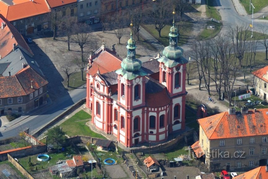 Zlonice - Kirche der Himmelfahrt der Jungfrau Maria