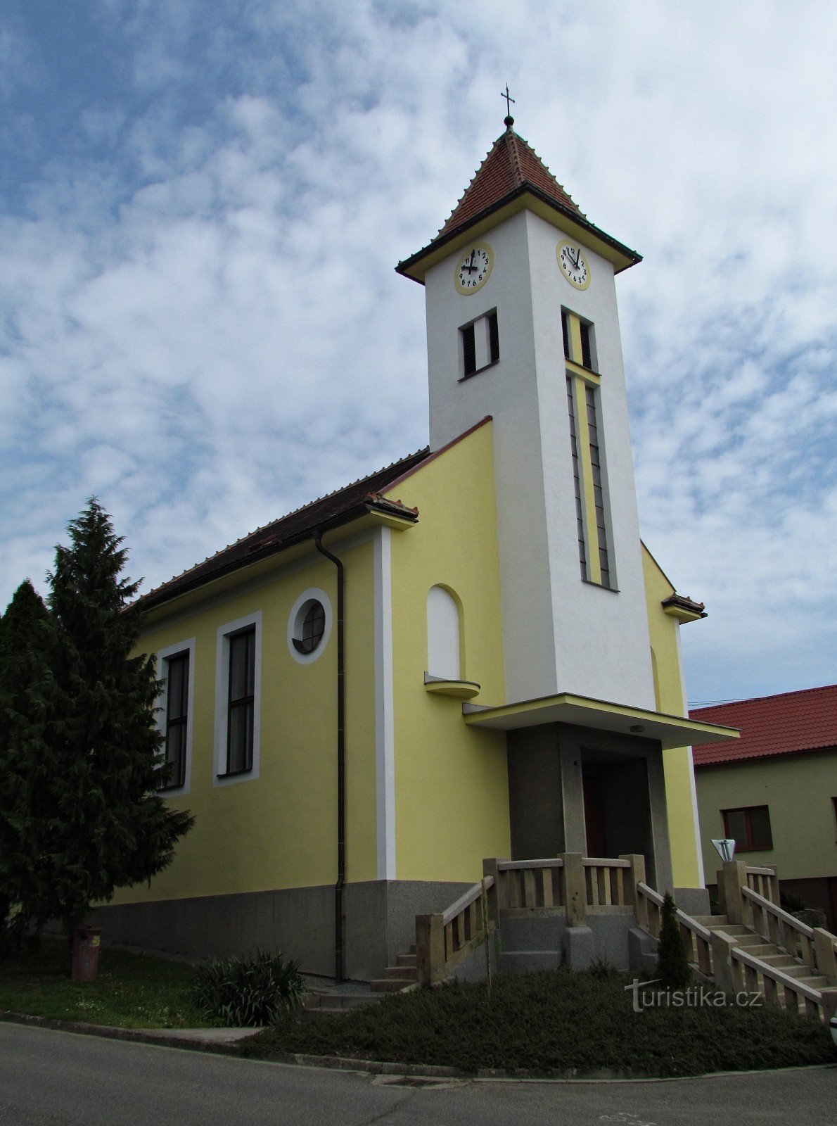Žlutava - biserica Sf. Chiril și Metodiu
